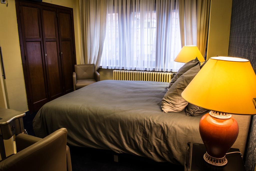 Villa Les Hirondelles De Haan Habitación foto