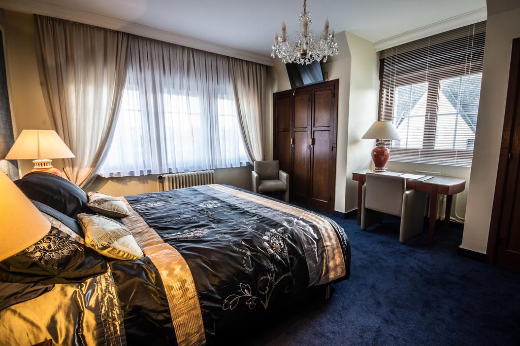 Villa Les Hirondelles De Haan Habitación foto